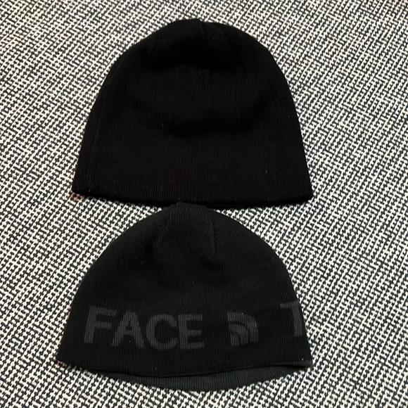 The north face & Michael Kors  / set2 / mens winter hats / reversible - Picture 8 of 8